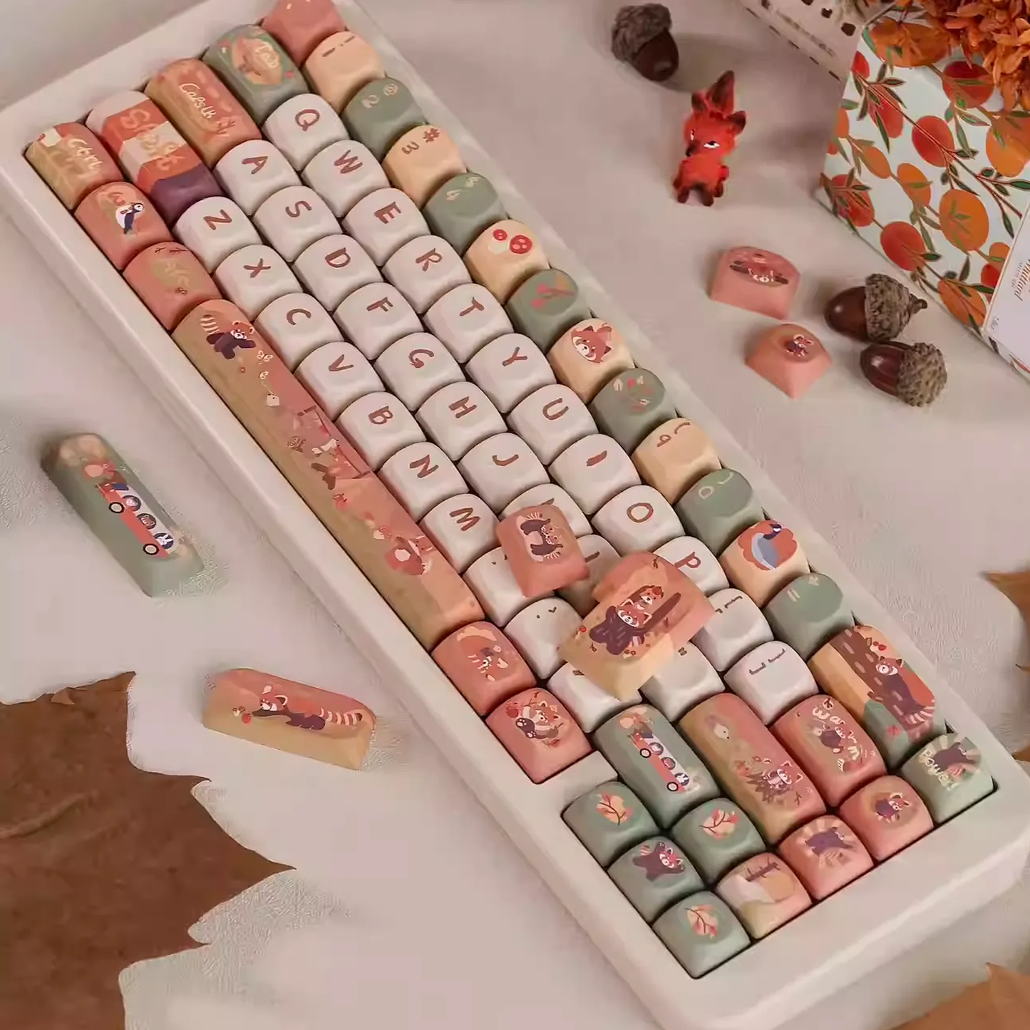 Red Panda Keycap Set