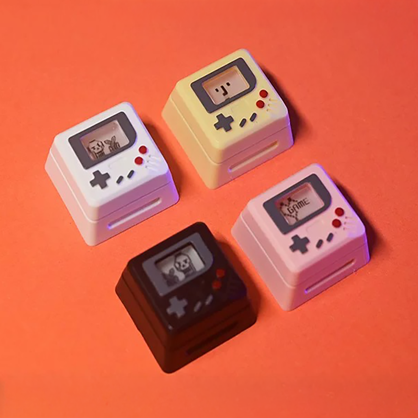 3-in-1 Interchangeable Handheld Game/Calculator/PC Keycaps
