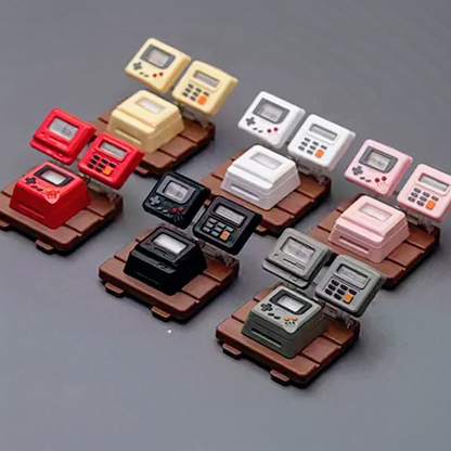 3-in-1 Interchangeable Handheld Game/Calculator/PC Keycaps