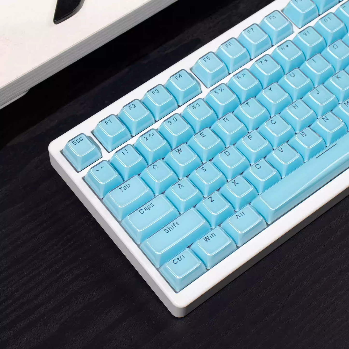 Bubblegum Jelly Crystal Keycap Set