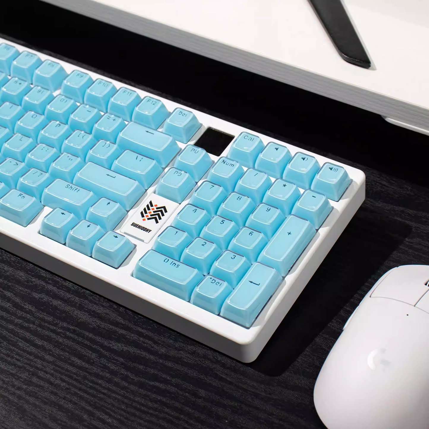 Bubblegum Jelly Crystal Keycap Set