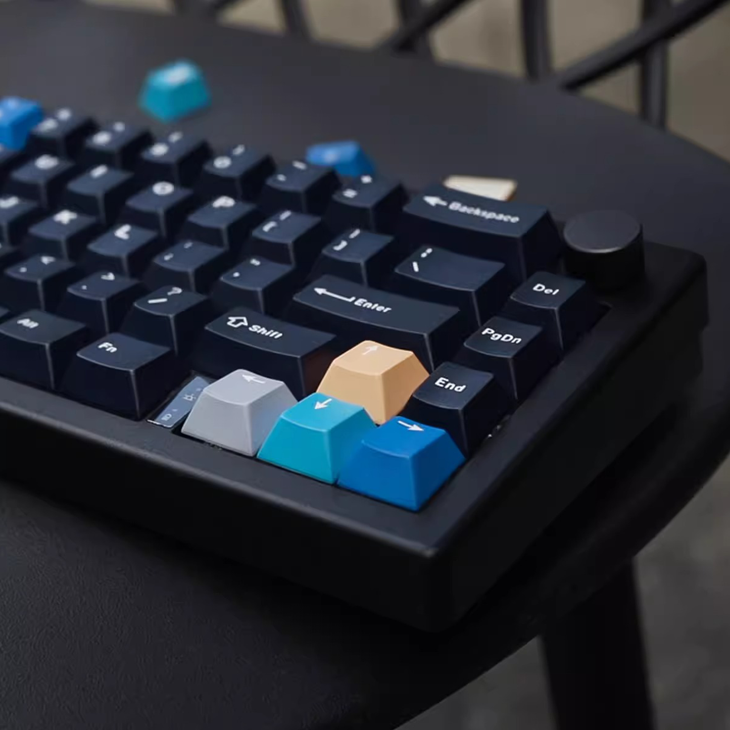 Chromo Cascade Keycap Set
