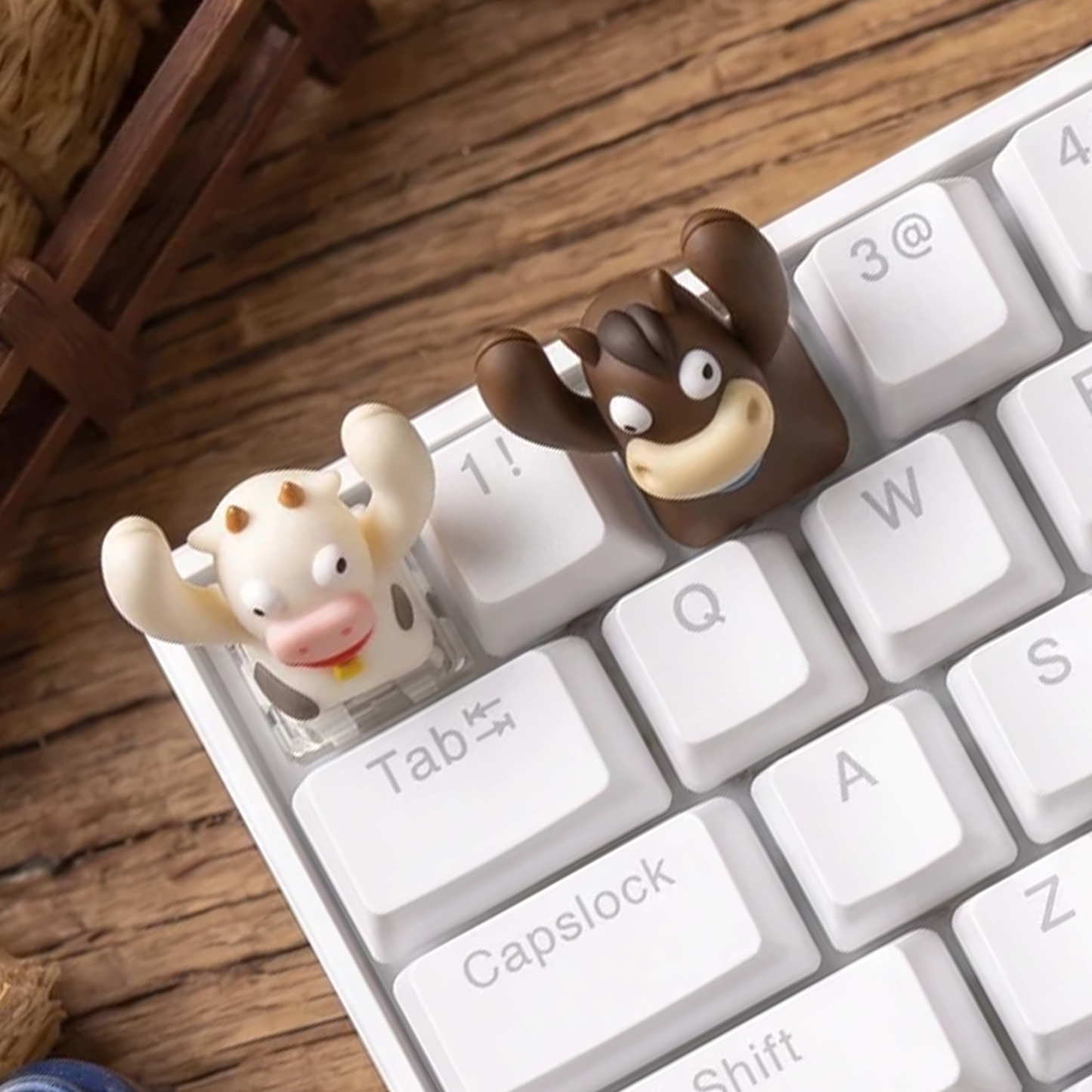 Cow & Horse Holding Sign Notes Keycaps