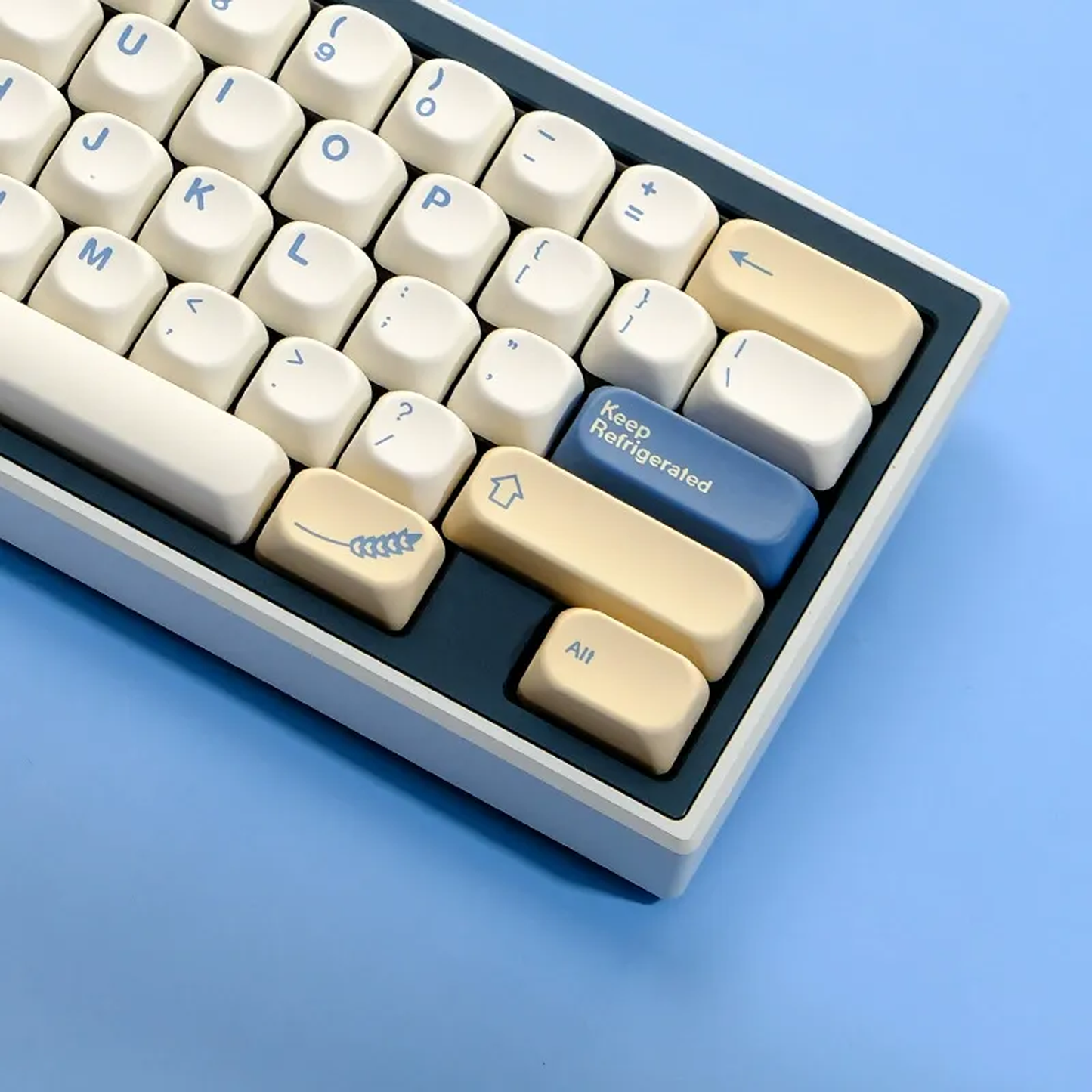 Fresh Soymilk Carton Keycap Set