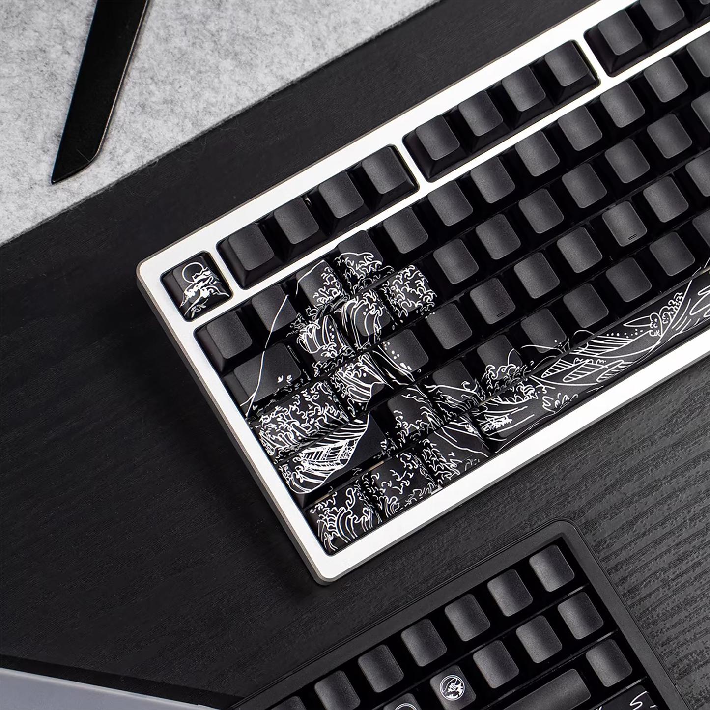 Kanagawa Wave Keycaps (Black)