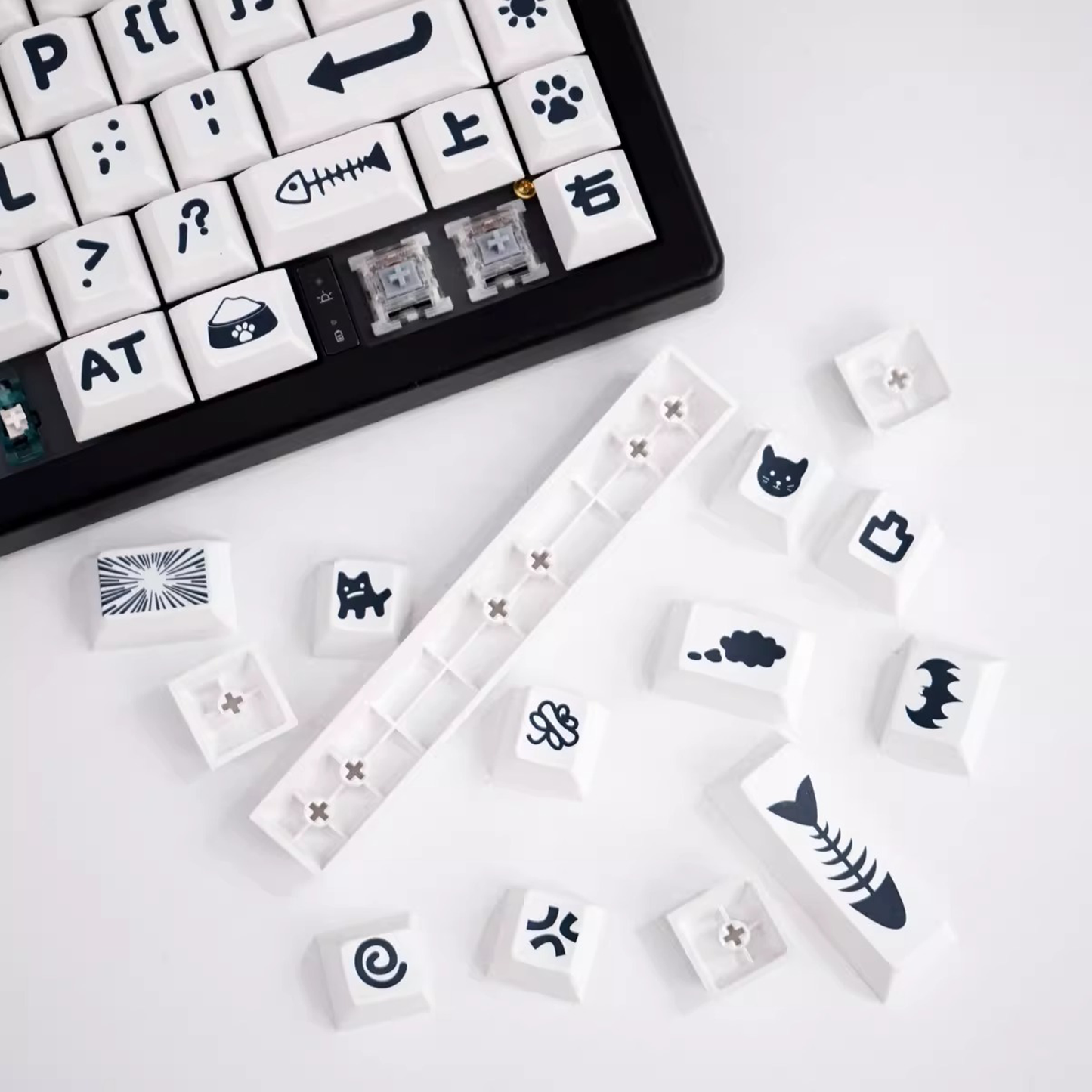 Party Animals Keycap Set (White)