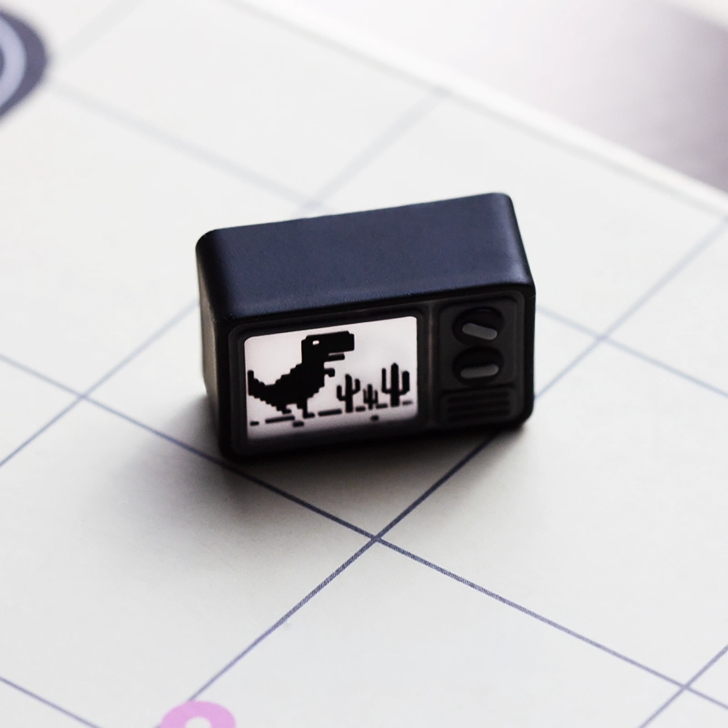Retro CRT Analog TV 1.5U Keycap