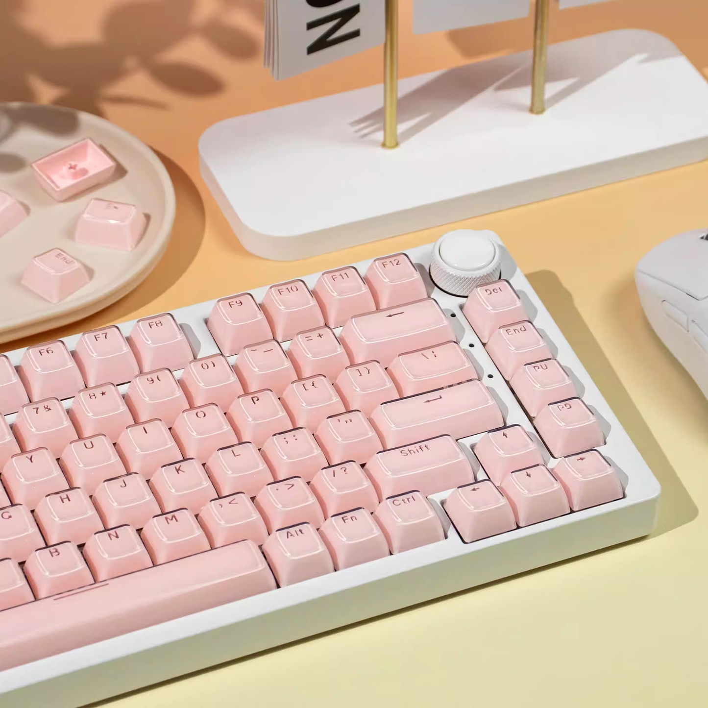 Strawberry Jelly Crystal Keycap Set