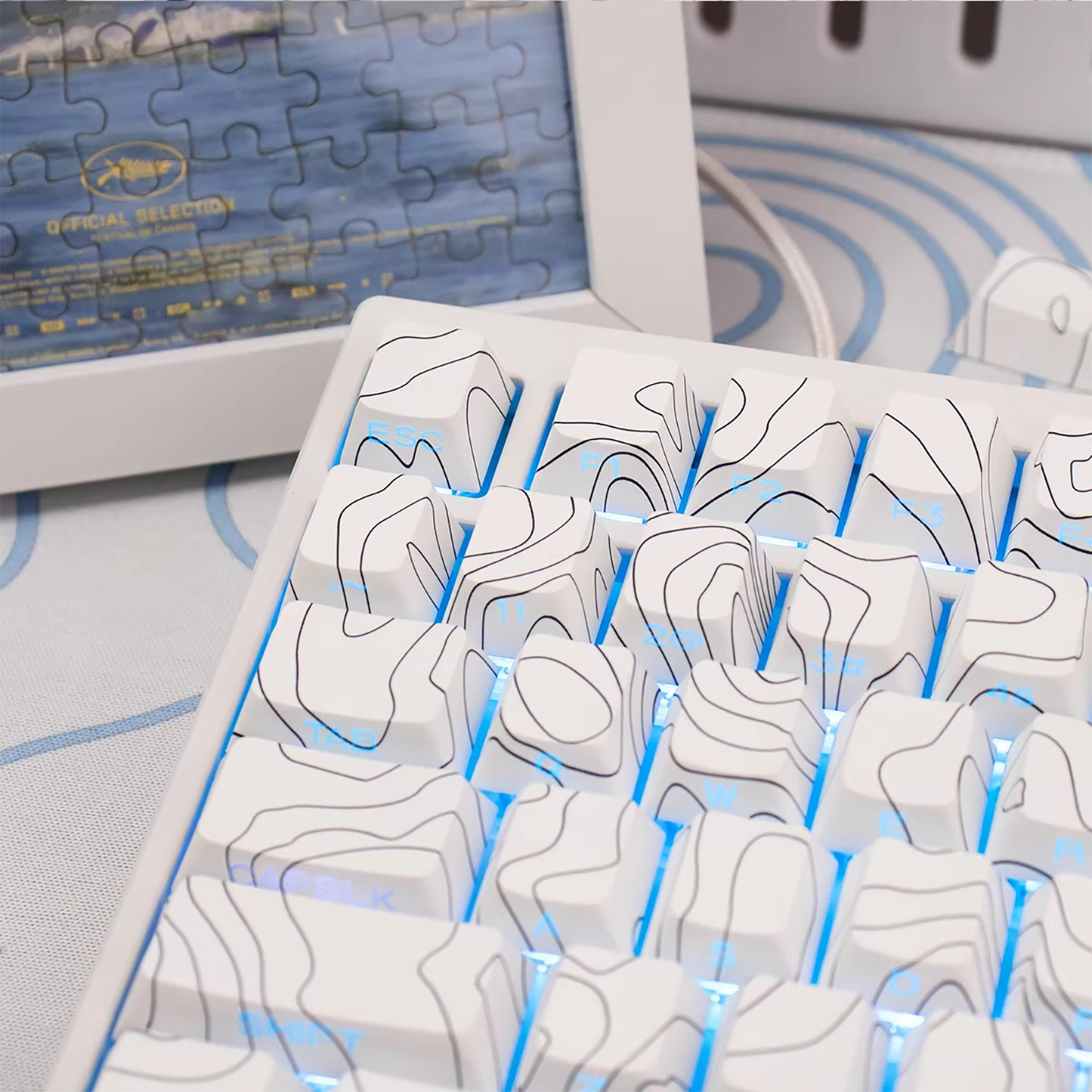 Topography Lines Keycap Set (White)