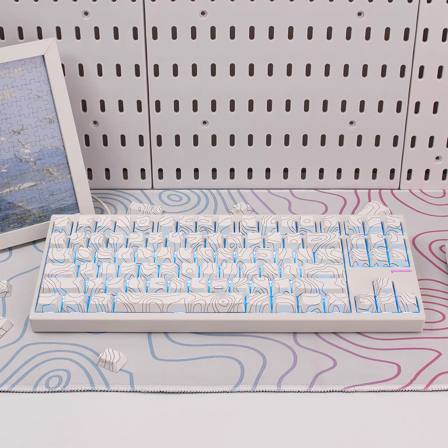 Topography Lines Keycap Set (White)