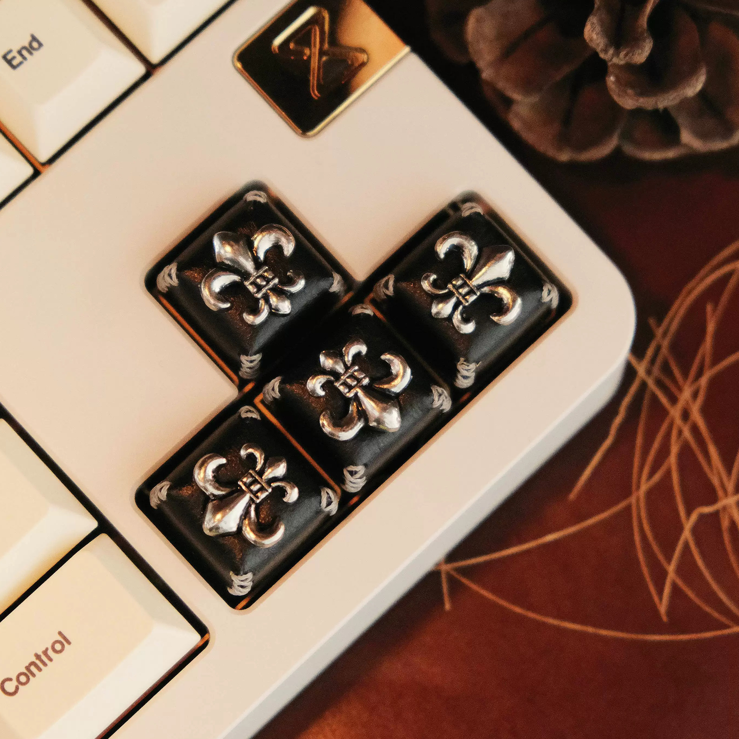 Vintage Leather Motif Artisan Keycaps